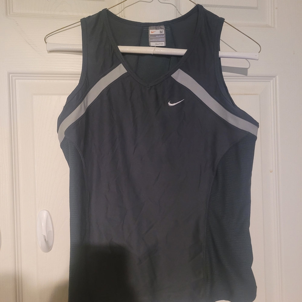 Nike Gray Athletic Tank Top